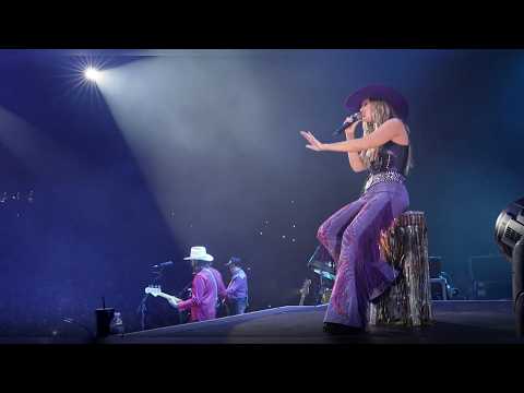 Lainey Wilson - Somewhere Over Laredo (Live from SUMMERFEST 2025)